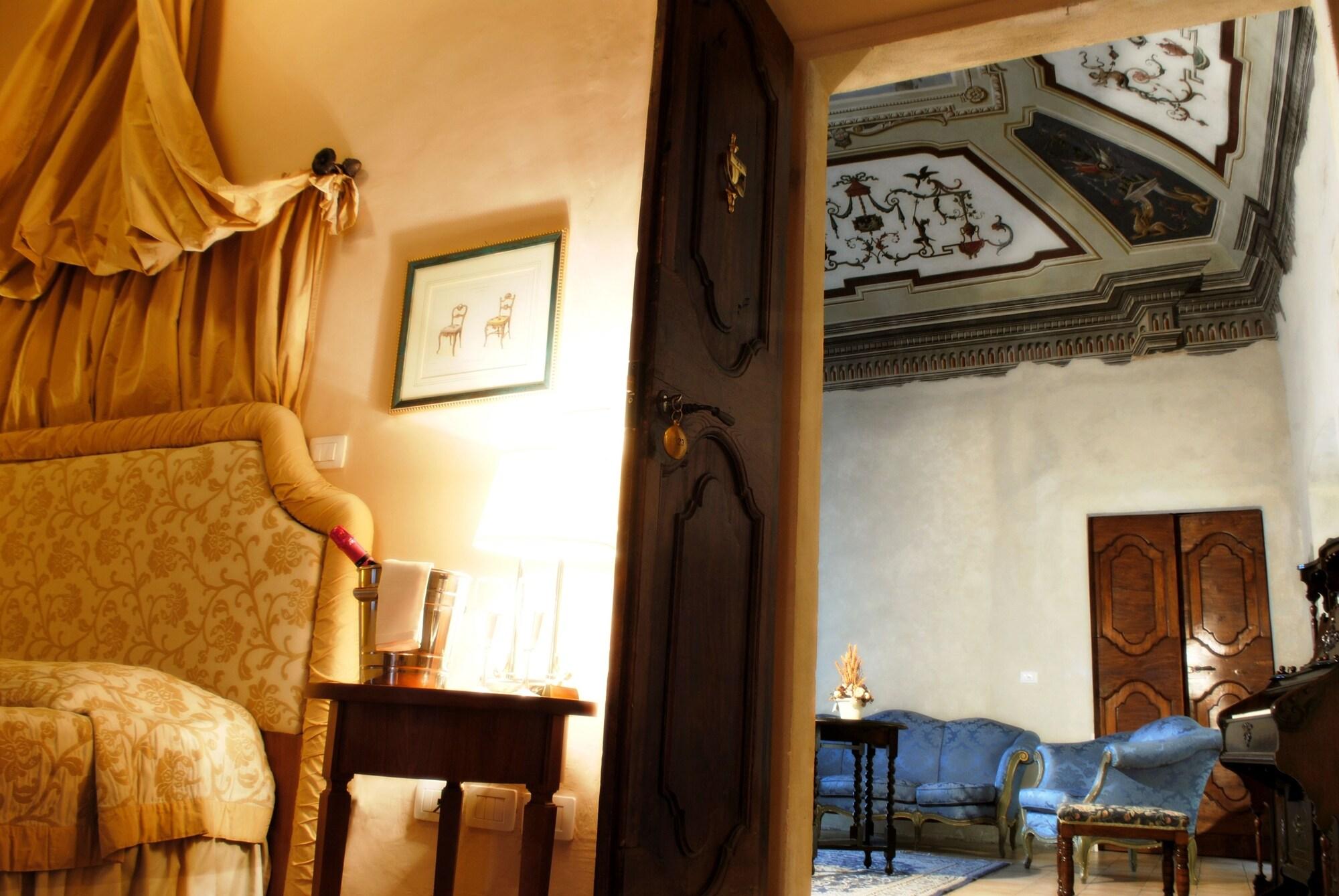 Palazzo Guiderocchi Hotel Асколи Пичено Екстериор снимка