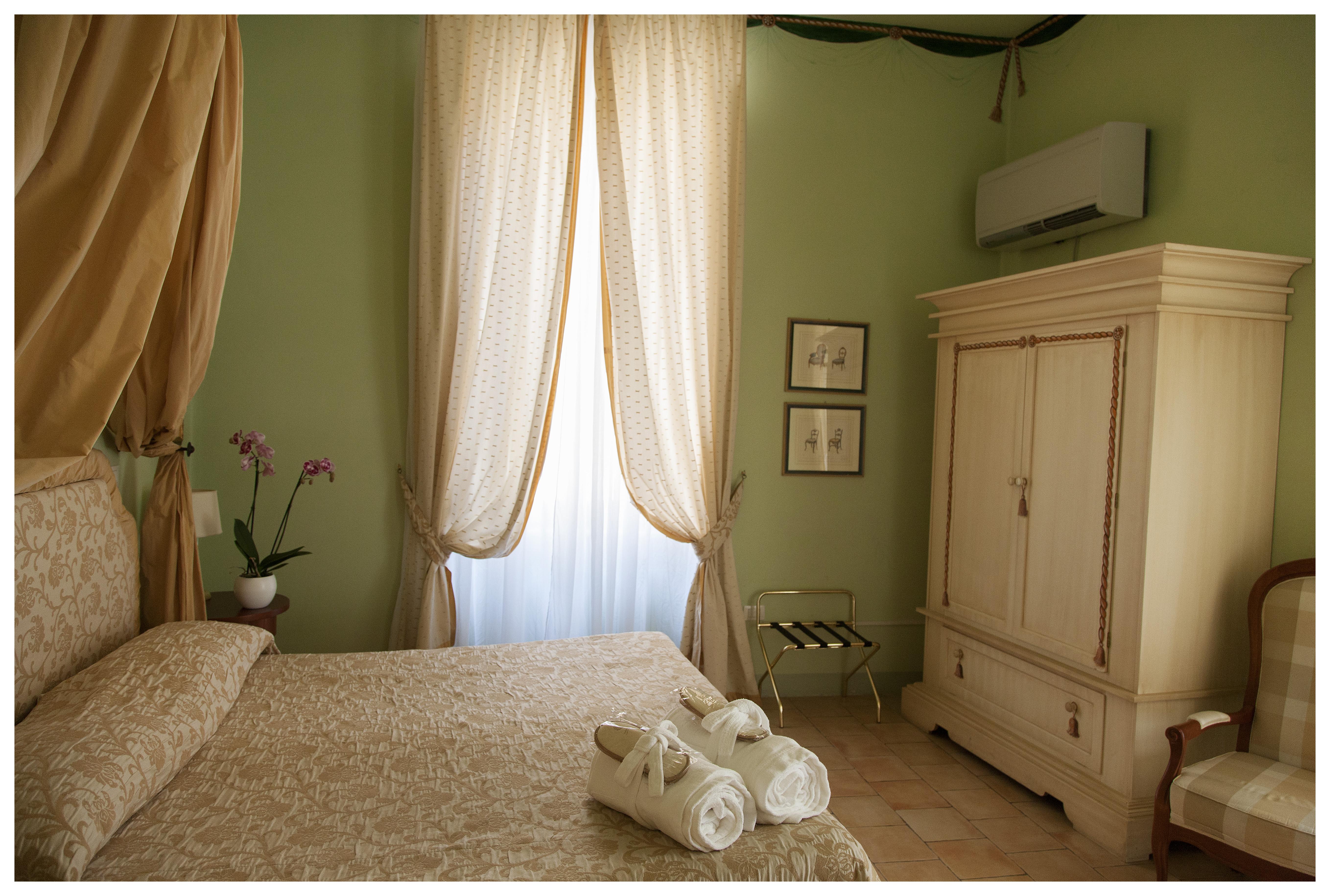 Palazzo Guiderocchi Hotel Асколи Пичено Екстериор снимка