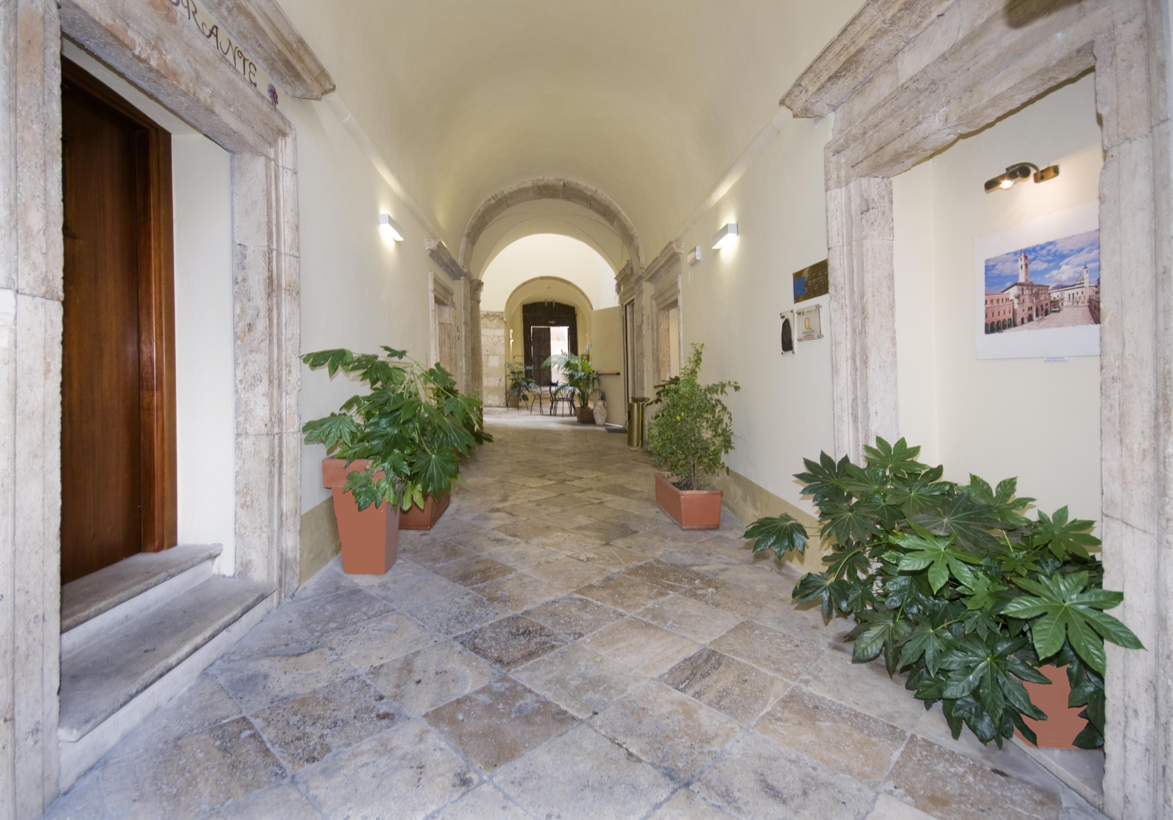 Palazzo Guiderocchi Hotel Асколи Пичено Екстериор снимка