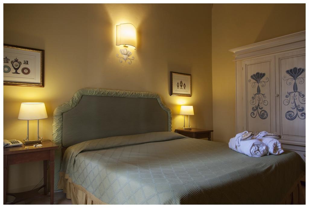 Palazzo Guiderocchi Hotel Асколи Пичено Екстериор снимка
