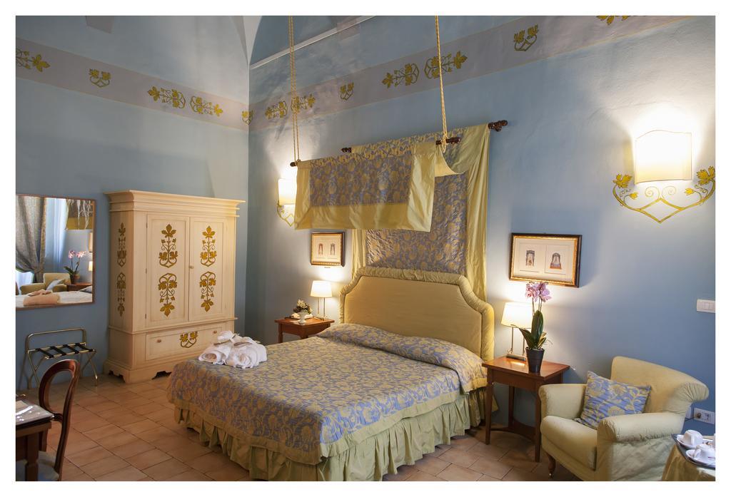 Palazzo Guiderocchi Hotel Асколи Пичено Екстериор снимка